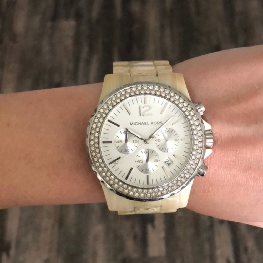 Michael Kors watch EUC